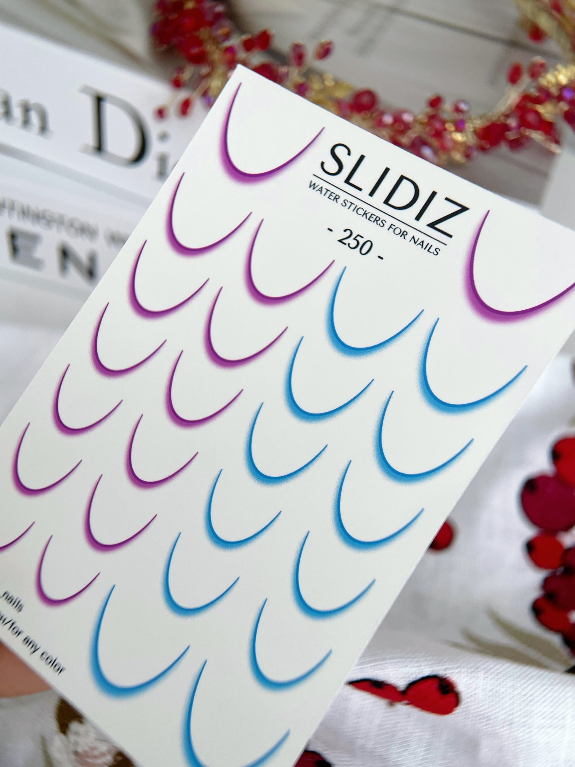 SLIDIZ vandeniniai lipdukai 250